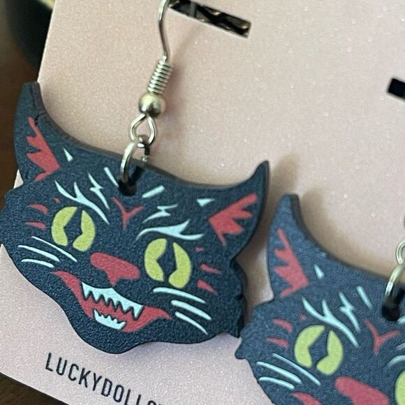 Retro Vintage Angry Black Cat Acrylic Drop Hook Earrings - Picture 5 of 5